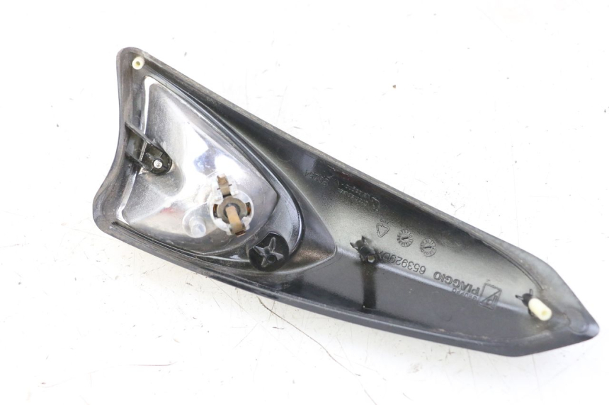 photo de RECHTER BLINKER PIAGGIO XEVO - X EVO 125 (2007 - 2016)