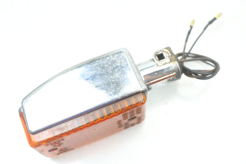 photo de VORNE RECHTS BLINKER YAMAHA XJ F 900 (1983 - 1994)
