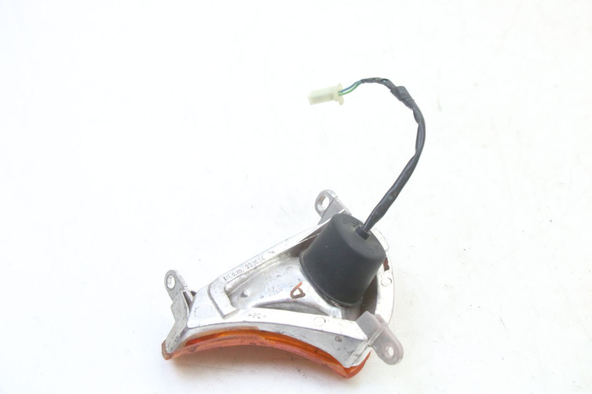 photo de VORNE RECHTS BLINKER HONDA XLV VARADERO 125 (2000 - 2006)