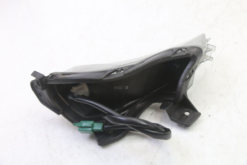 photo de VORNE RECHTS BLINKER YAMAHA XMAX X-MAX 125 (2021 - 2025)