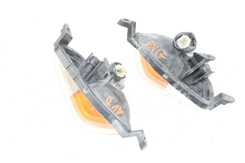 photo de VORNE BLINKER YAMAHA FJR ABS 1300 (2006 - 2012) - Technische Nahaufnahme