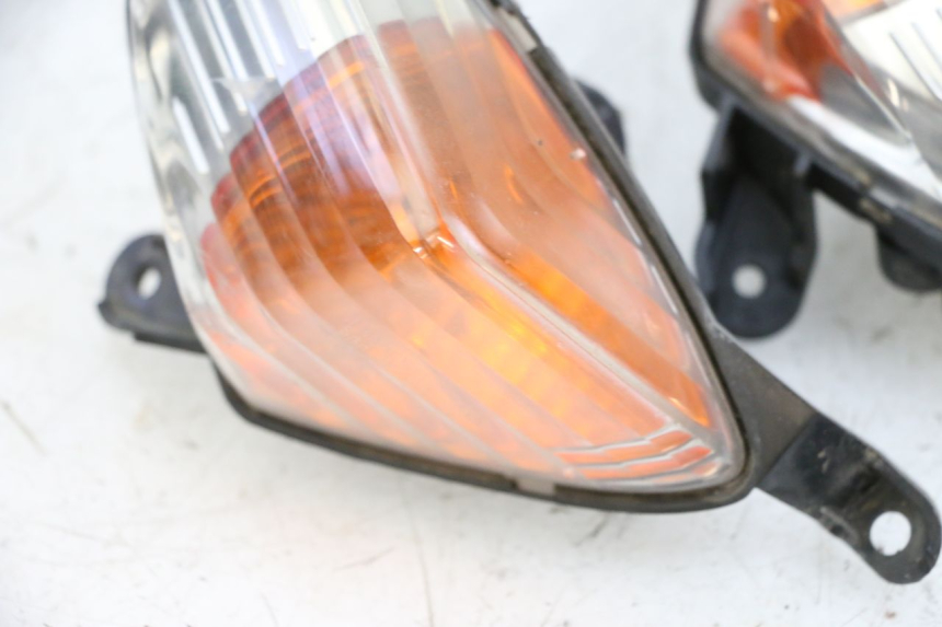 photo de VORNE BLINKER YAMAHA FJR ABS 1300 (2006 - 2012) - Geprüftes Gebrauchtteil