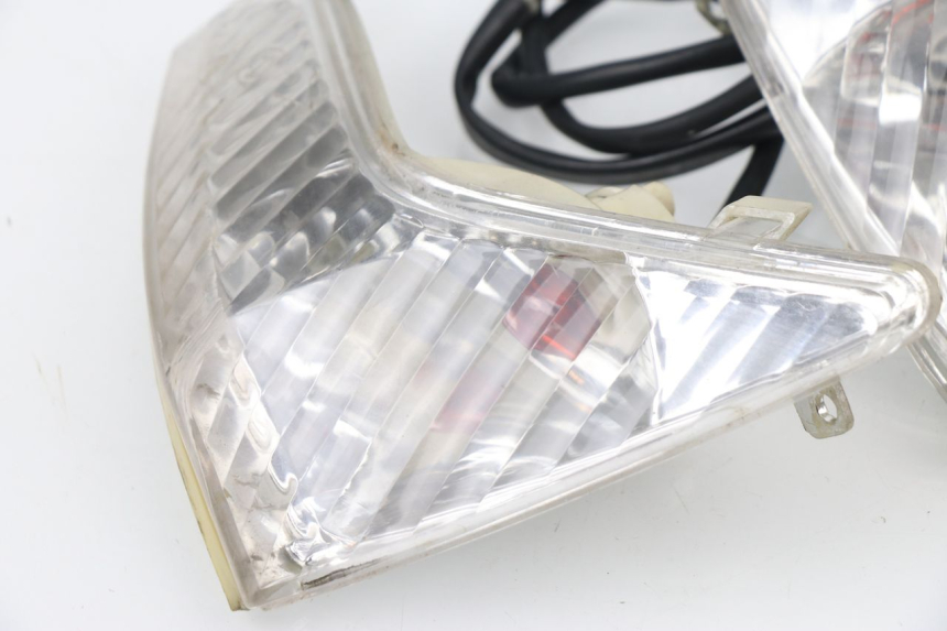 photo de VORNE BLINKER REVATTO FUTURA GT 125 (2006 - 2008)