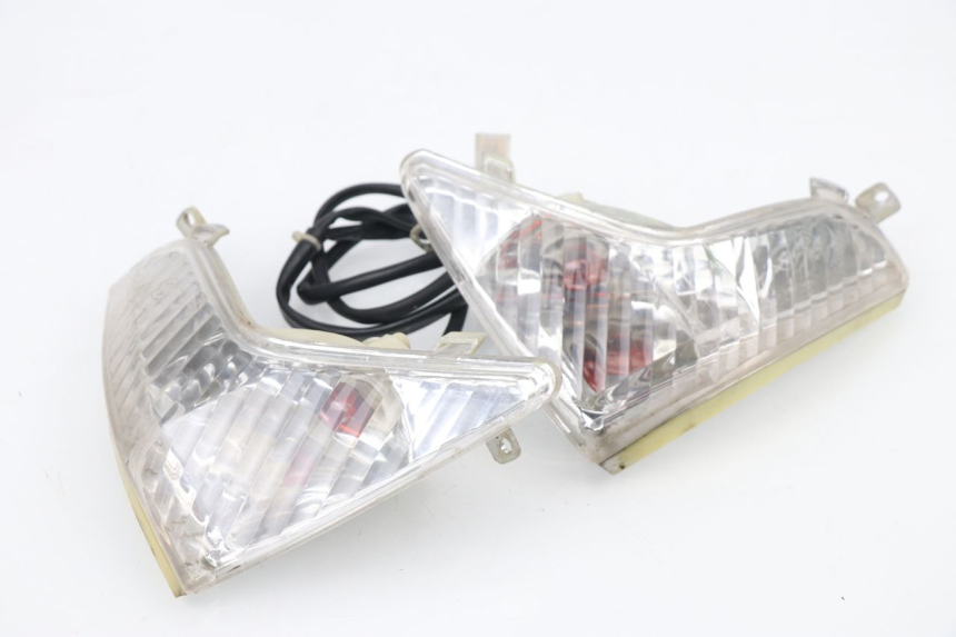 photo de VORNE BLINKER REVATTO FUTURA GT 125 (2006 - 2008)