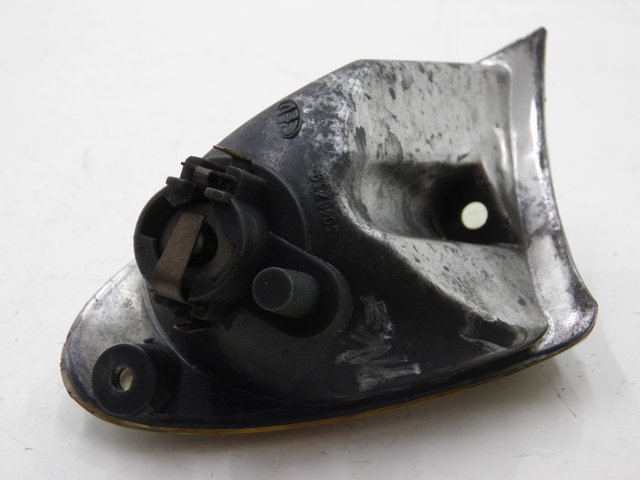 photo de VORNE LINKS BLINKER APRILIA LEONARDO ST 250 (2002 - 2005)