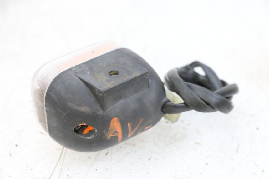 photo de VORNE LINKS BLINKER MBK BOOSTER SPIRIT NAKED 50 (2004 - 2017) - Oberflächenzustand und Material