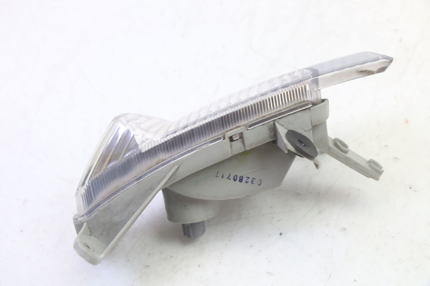 photo de LINKS VORDERES BLINKLICHT SUZUKI BURGMAN 125 (2007 - 2014)