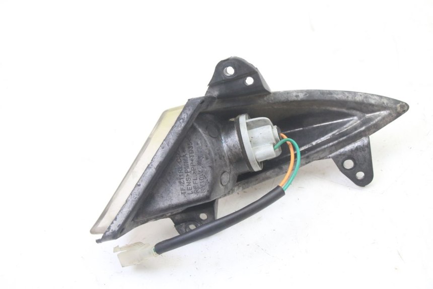 photo de VORNE LINKS BLINKER PEUGEOT CITYSTAR 50 (2013 - 2017)