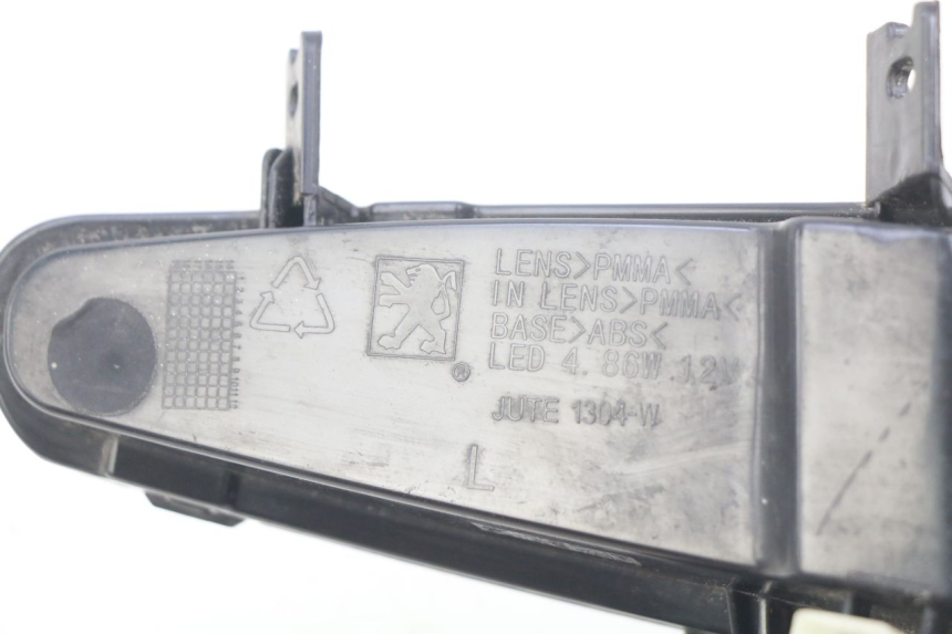 photo de LINKS VORDERES BLINKLICHT PEUGEOT DJANGO 2T 50 (2014 - 2019)