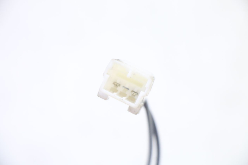 photo de LINKS VORDERES BLINKLICHT PIAGGIO FLY 2T 50 (2004 - 2017)