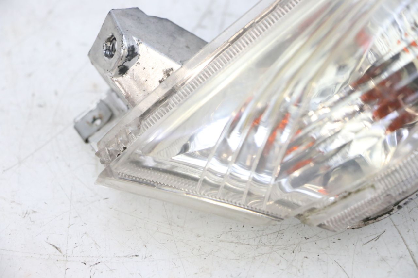 photo de VORNE LINKS BLINKER JM MOTORS GTS 125 (2015 - 2019) - Kennzeichnungen und Originalreferenzen