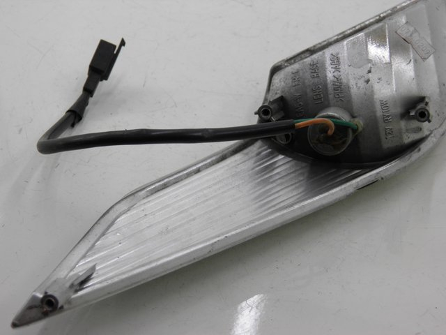 photo de LINKS VORDERES BLINKLICHT KYMCO DINK 4T 50 (2007 - 2018)