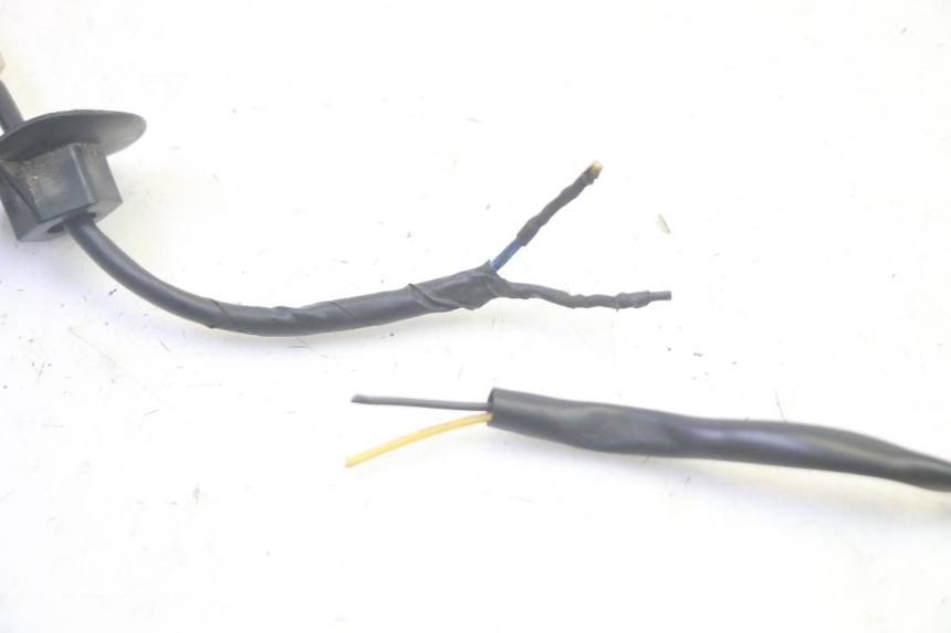 photo de VORNE LINKS BLINKER PIAGGIO MP3 500 (2016 - 2018) - Zoom auf Gebrauchszustand