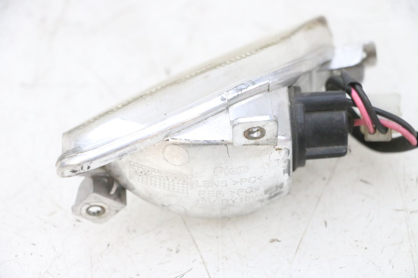 photo de VORNE LINKS BLINKER PIAGGIO NEW TYPHOON 50 (2018 - 2021) - Details der Befestigungspunkte