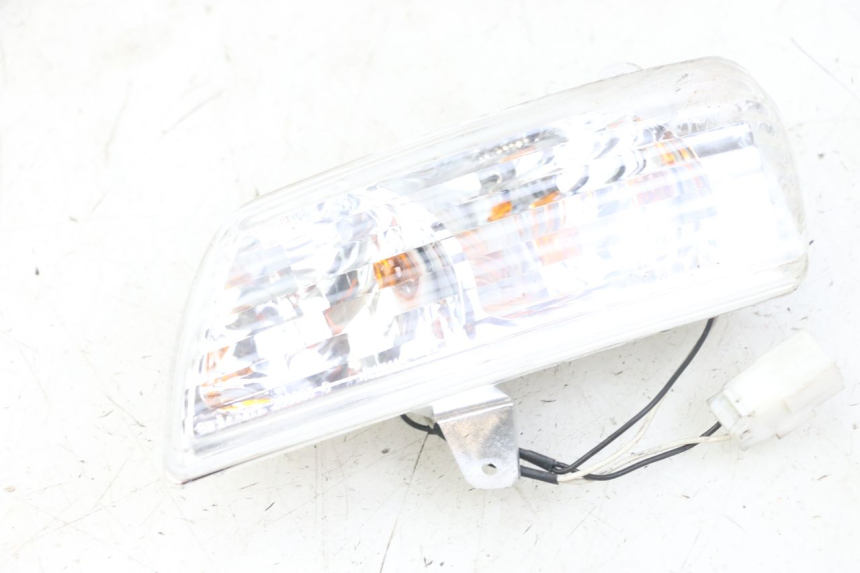 photo de VORNE LINKS BLINKER GILERA NEXUS 125 (2009 - 2013)