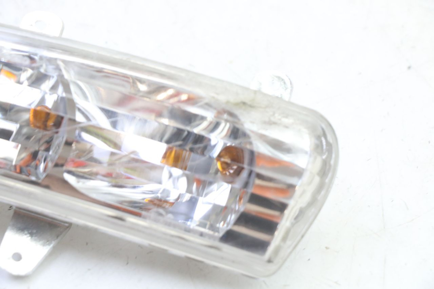 photo de VORNE LINKS BLINKER GILERA NEXUS 125 (2009 - 2013)
