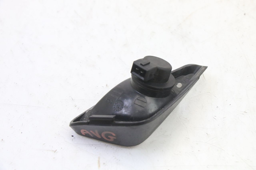 photo de VORNE LINKS BLINKER PIAGGIO NRG POWER PUREJET 50 (2018 - 2021)