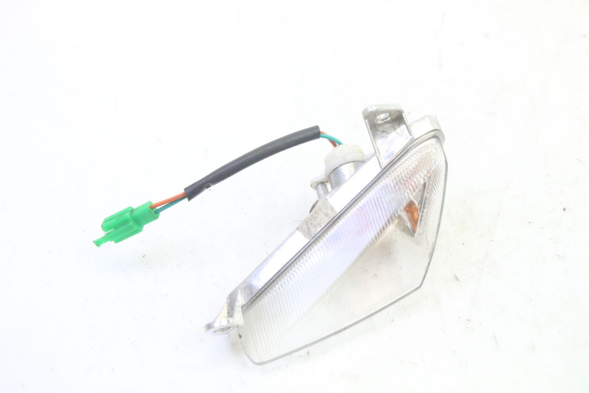 photo de VORNE LINKS BLINKER SYM ORBIT III 3 4T 50 (2021 - 2025) - Zoom auf Gebrauchszustand