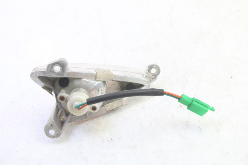 photo de VORNE LINKS BLINKER SYM ORBIT III 3 4T 50 (2021 - 2025) - Technische Nahaufnahme