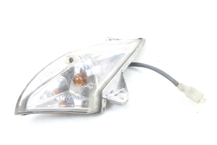 photo de LINKS VORDERES BLINKLICHT PEUGEOT CITYSTAR 125 (2011 - 2017)