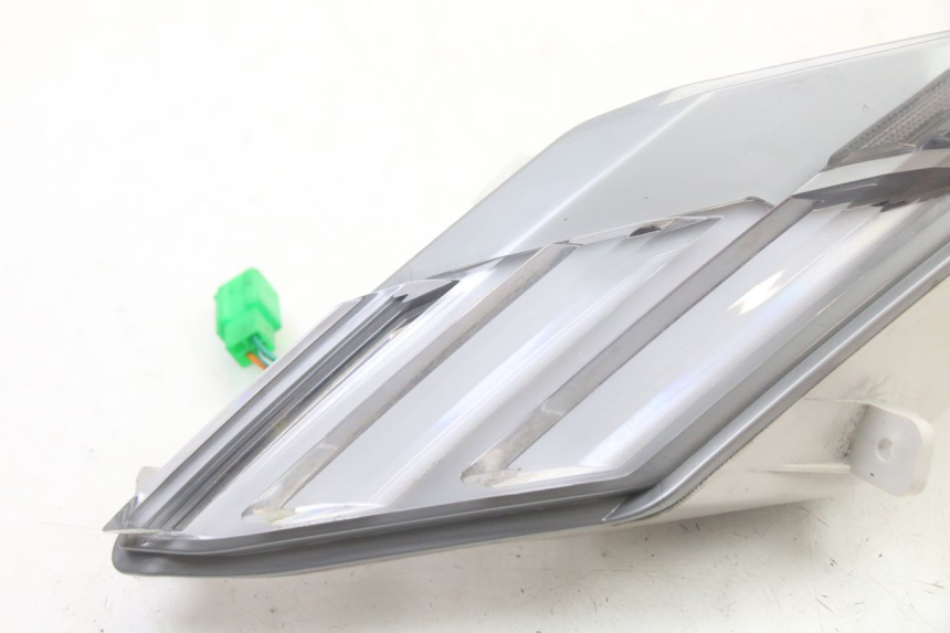 photo de VORNE LINKS BLINKER PEUGEOT TWEET 4T 50 (2023 - 2025)
