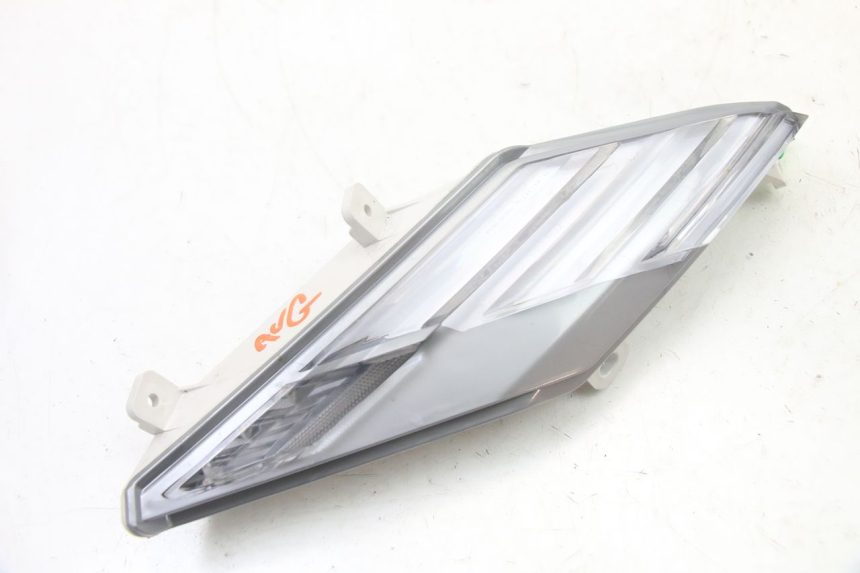 photo de VORNE LINKS BLINKER PEUGEOT TWEET 4T 50 (2023 - 2025)