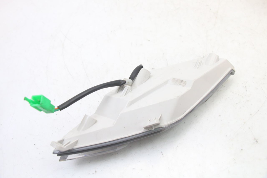 photo de VORNE LINKS BLINKER PEUGEOT TWEET 4T 50 (2023 - 2025)