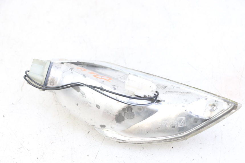 photo de LINKS VORDERES BLINKLICHT PIAGGIO FLY 2T 50 (2004 - 2017)