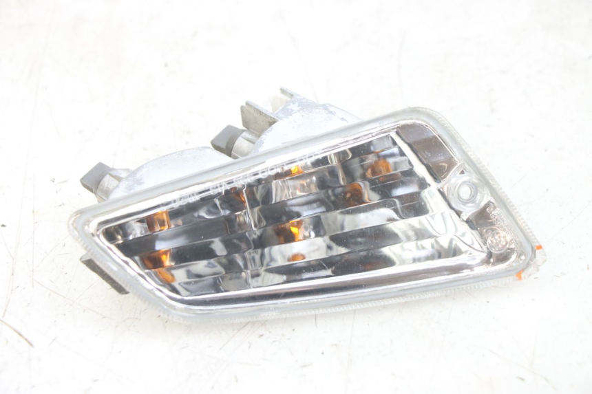 photo de LINKS VORDERES BLINKLICHT PIAGGIO VESPA GTS SUPER IE 125 (2009 - 2016)