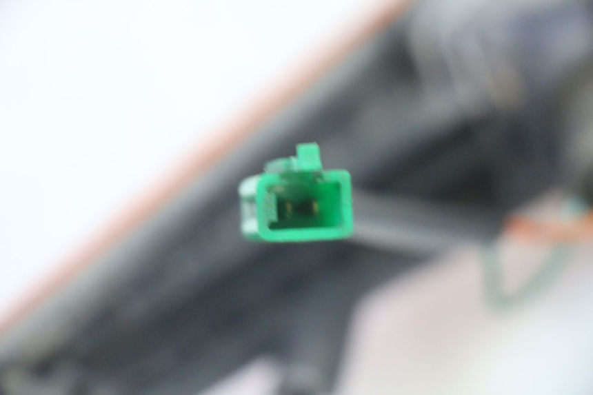 photo de LINKS VORDERES BLINKLICHT HONDA SCV LEAD 100 (2003 - 2007)