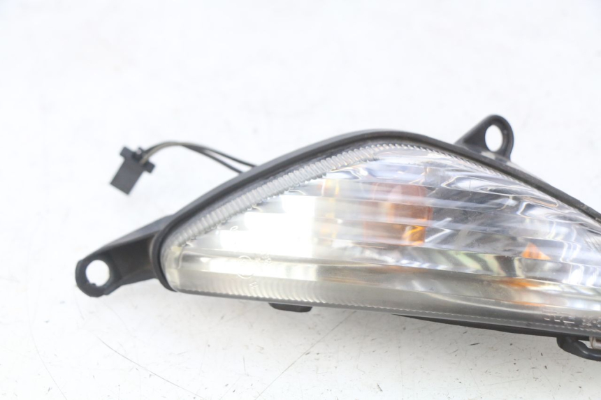 photo de LINKS VORDERES BLINKLICHT SUZUKI SIXTEEN 125 (2008 - 2010)
