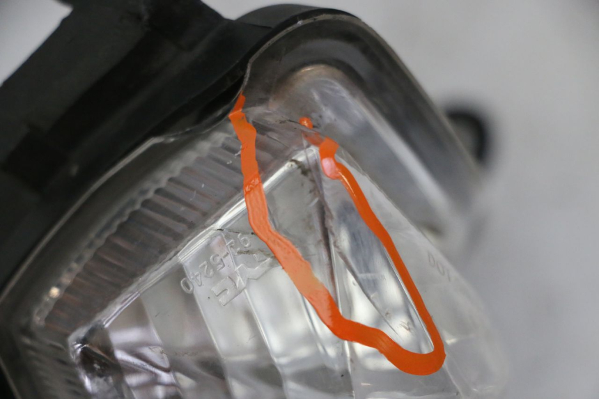 photo de VORNE LINKS BLINKER SUZUKI BURGMAN 125 (2015 - 2017)