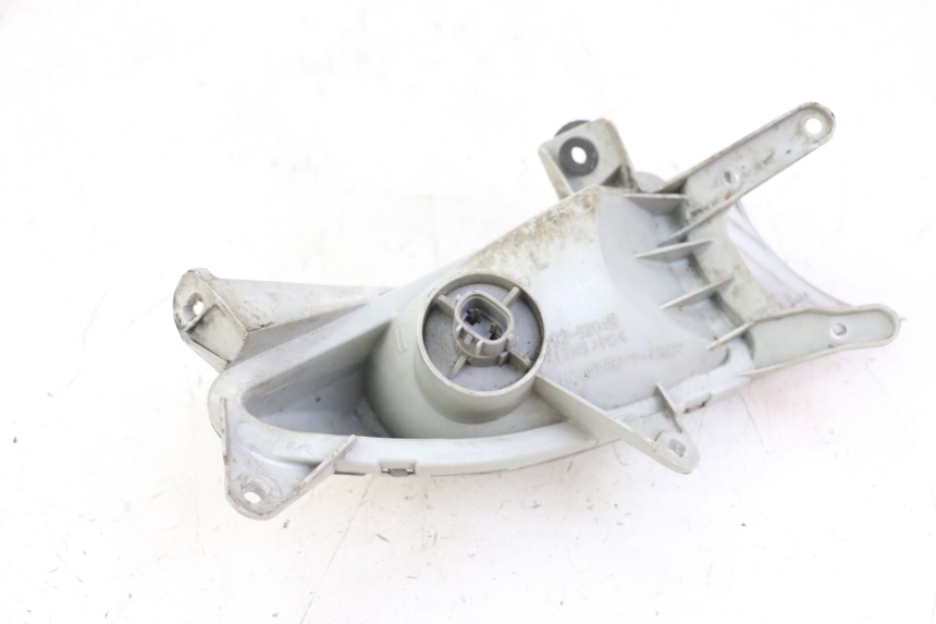 photo de LINKS VORDERES BLINKLICHT SUZUKI BURGMAN 125 (2007 - 2014)