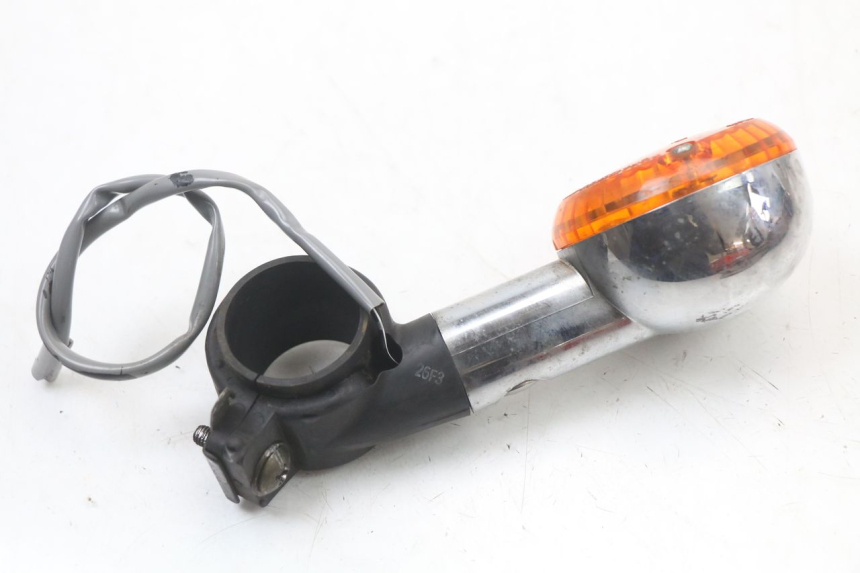 photo de VORNE LINKS BLINKER SUZUKI VL INTRUDER 125 (2004 - 2007)