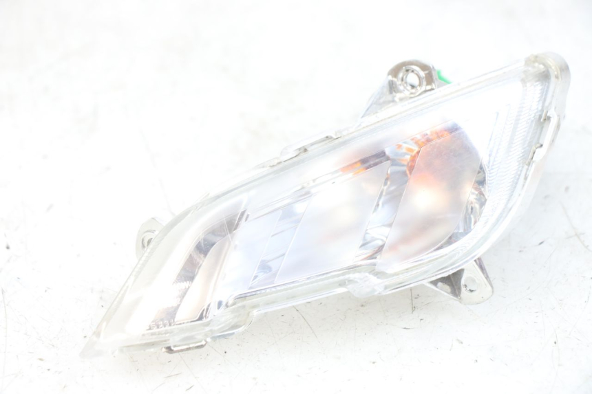 photo de VORNE LINKS BLINKER PEUGEOT TWEET 4T 50 (2014 - 2019)