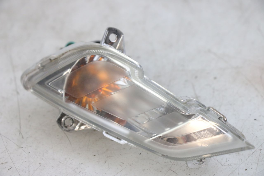 photo de VORNE LINKS BLINKER PEUGEOT TWEET 4T 50 (2014 - 2019)