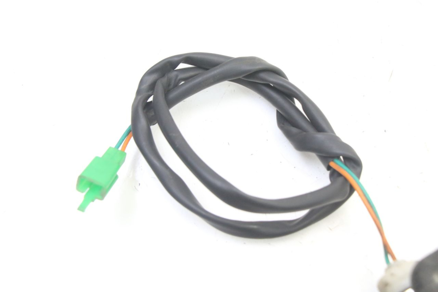 photo de VORNE LINKS BLINKER PEUGEOT TWEET 4T 50 (2014 - 2019)