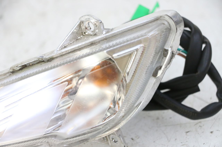 photo de LINKS VORDERES BLINKLICHT PEUGEOT TWEET 4T 50 (2018 - 2020)