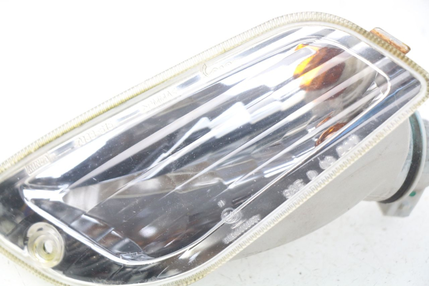 photo de VORNE LINKS BLINKER PIAGGIO VESPA LX IE 125 (2010 - 2012)