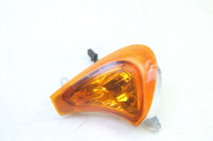 photo de VORNE LINKS BLINKER HONDA X8R 50 (1998 - 2003)