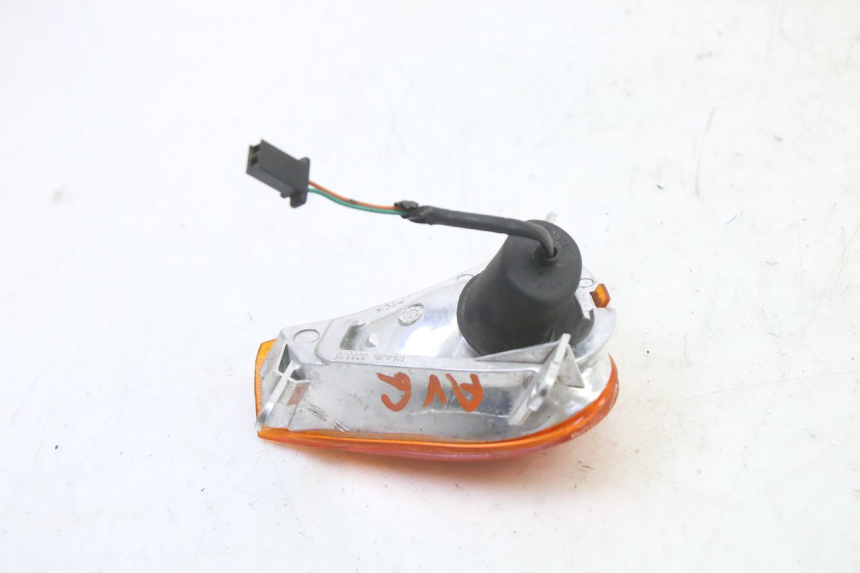 photo de VORNE LINKS BLINKER HONDA X8R 50 (1998 - 2003)