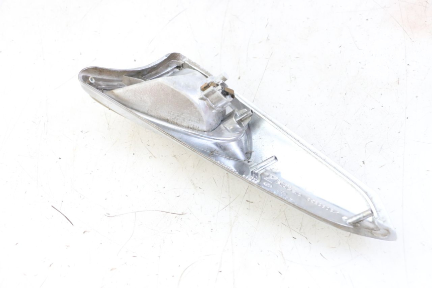 photo de LINKS VORDERES BLINKLICHT PIAGGIO XEVO - X EVO 125 (2007 - 2017) - Zoom auf Gebrauchszustand