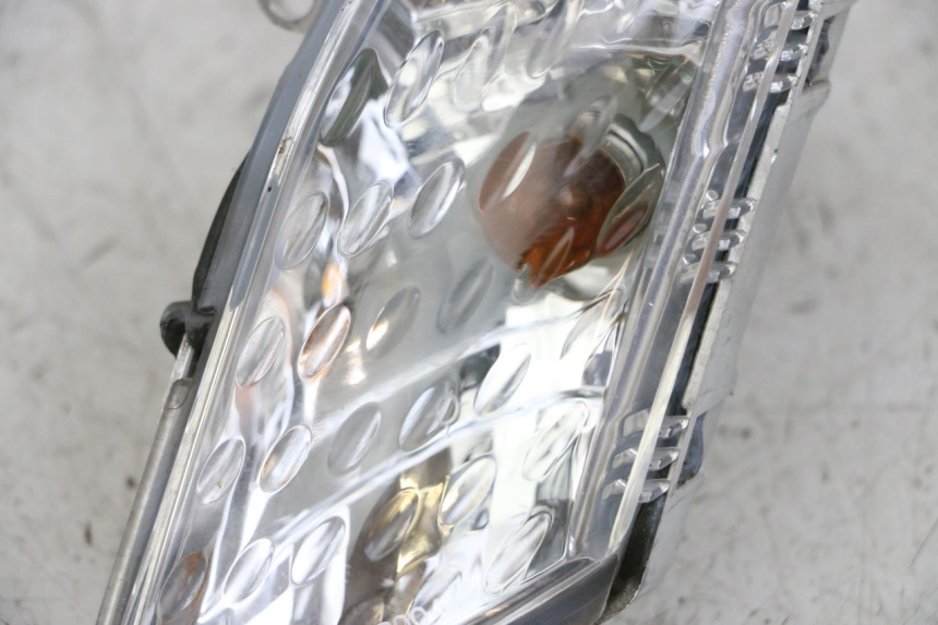 photo de LINKS VORDERES BLINKLICHT YAMAHA XMAX X-MAX 125 (2006 - 2009)