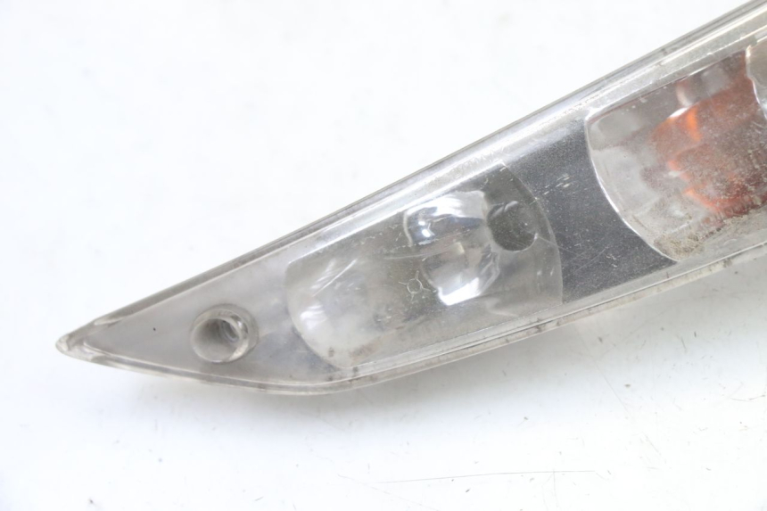 photo de VORNE LINKS BLINKER PIAGGIO ZIP 4T 50 (2018 - 2020) - Detailansicht des Bauteils