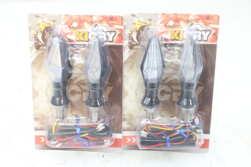 photo de VORNE BLINKER SUZUKI GSF S BANDIT 600 (2000 - 2004) - Hauptansicht