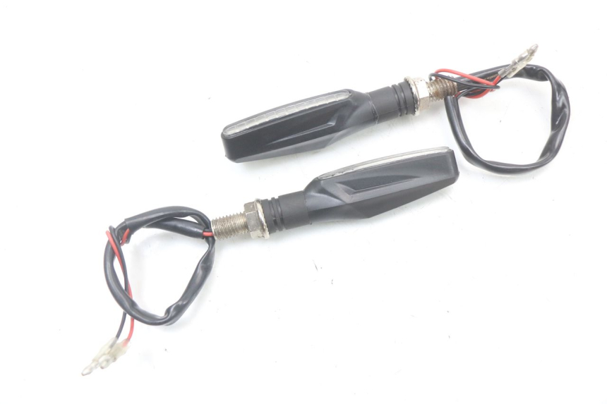 photo de VORNE BLINKER HYOSUNG GTR 125 (2006 - 2008)
