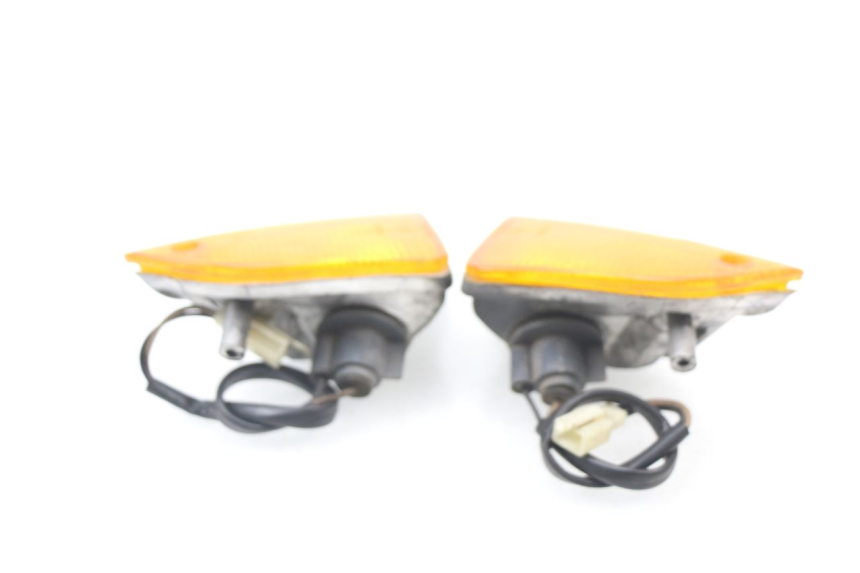 photo de VORNE BLINKER LINHAI MONARCH 125 (2003 - 2005)