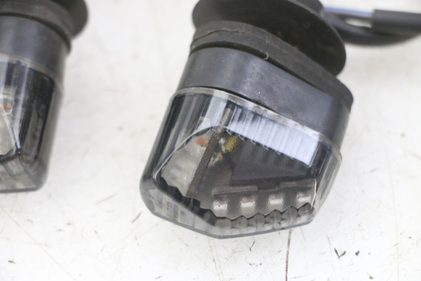 photo de VORNE BLINKER PIAGGIO MP3 LT 300 (2010 - 2016)
