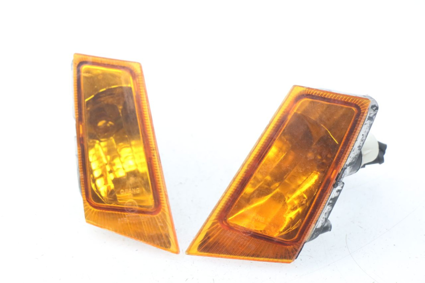 photo de VORNE BLINKER KEEWAY PIXEL 50 (2008 - 2011)