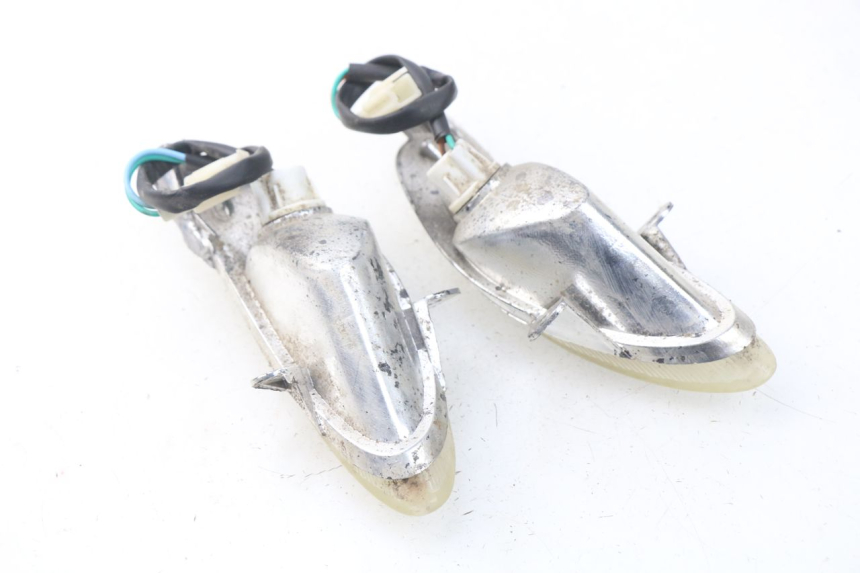 photo de VORNE BLINKER VASTRO R-ONE 4T 50 (2014 - 2022) - Technische Nahaufnahme